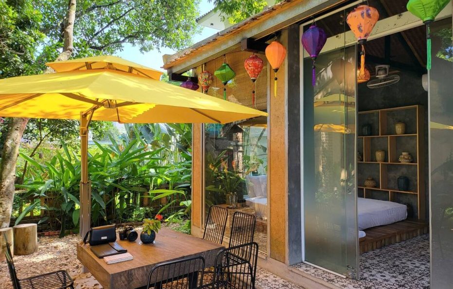 My Retreat Hien Van