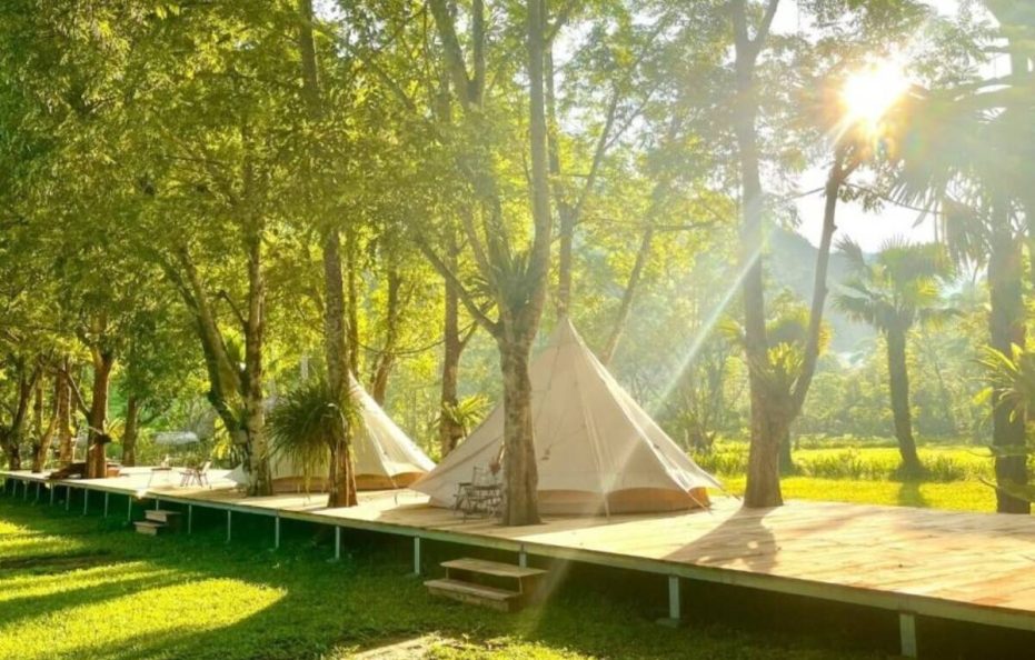 Ban Ba Jungle Lodge – Glamping Tent