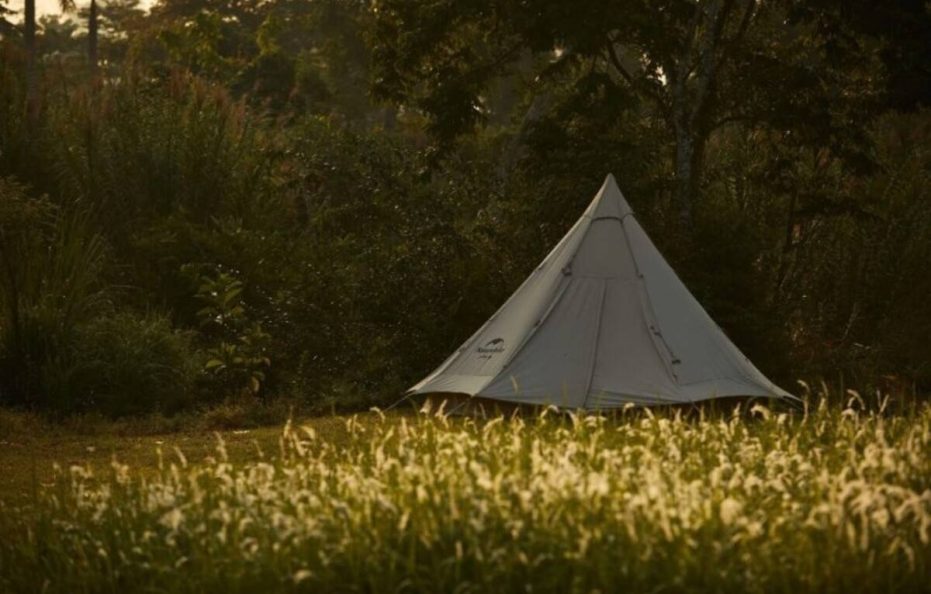 Ban Ba Jungle Lodge – Glamping Tent