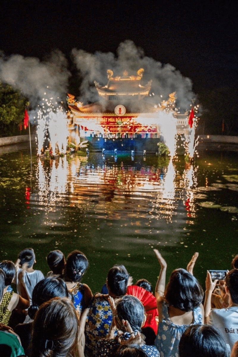 water puppet show - Ecohost