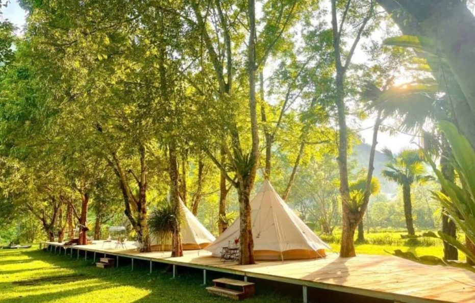 Ban Ba Jungle Lodge – Glamping Tent