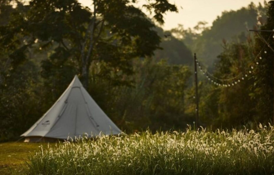 Ban Ba Jungle Lodge – Glamping Tent