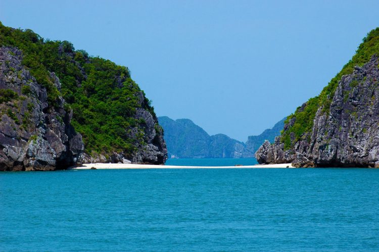 Cat Ba Island