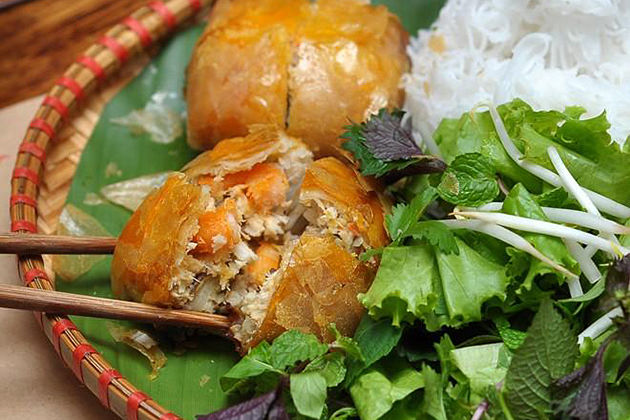Crab spring Rolls hanoi ecohost packages