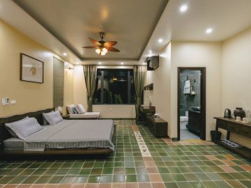Nep House - Rice Plant Room