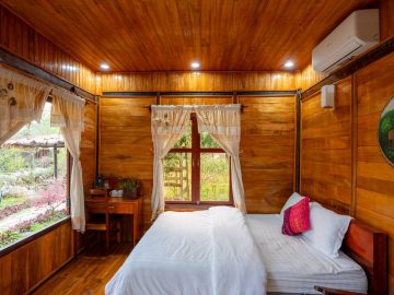 Me Farmstay – Double Bungalow