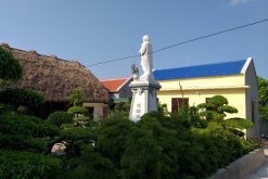 Mr. Thien Frontyard and Garden