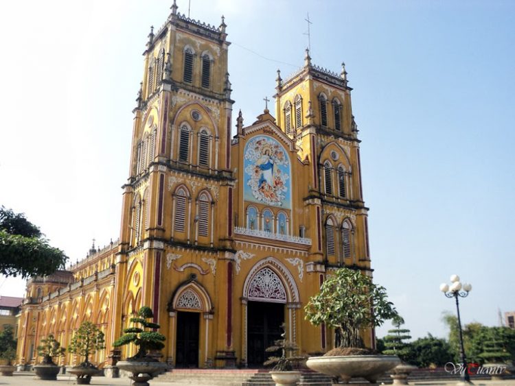 Pham Phao cathedral