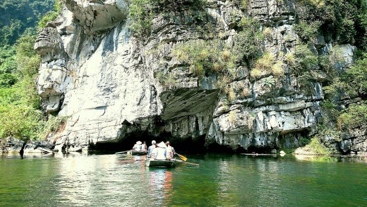 Trang An Grotto