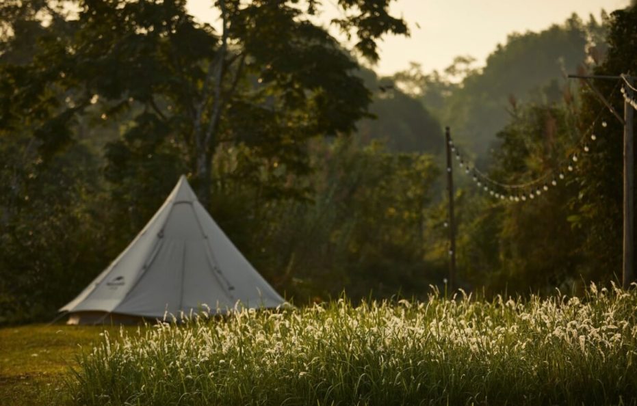 Bản Ba Jungle Lodge – Lều Glamping