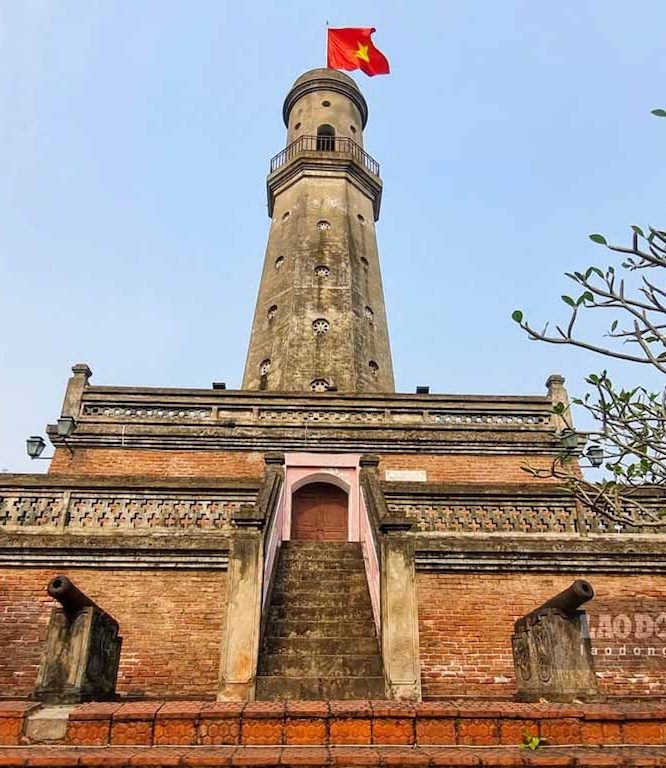cột cờ nam định - Tour xích lô Thành phố Nam Định