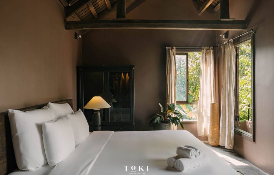 Toki Retreat Vân Long – Phòng La