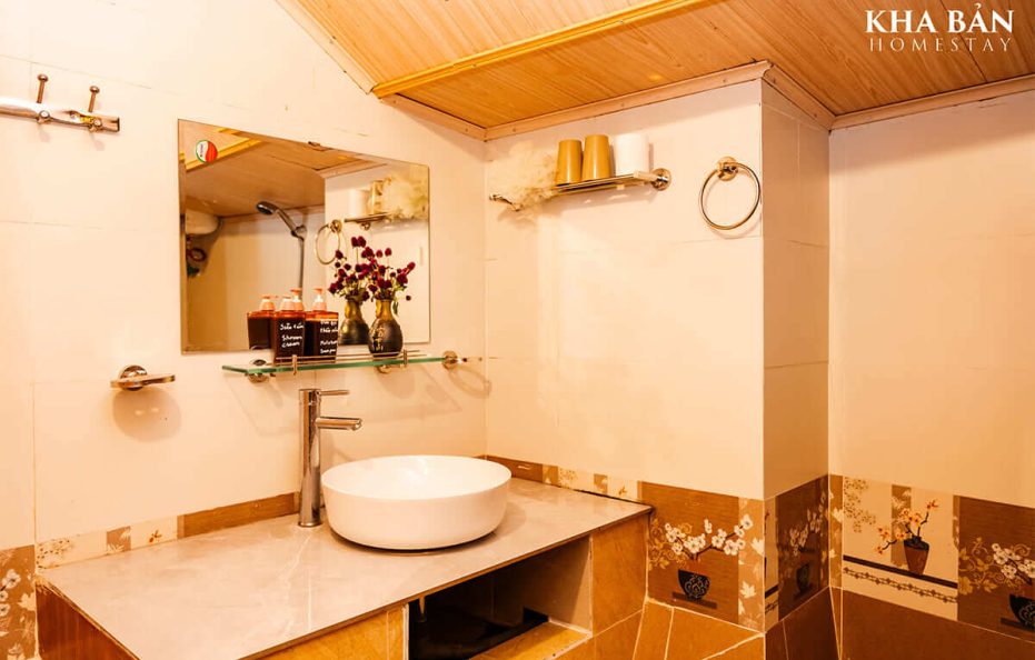 Kha Bản Homestay