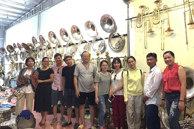 Làng làm kèn đồng Phạm Pháo