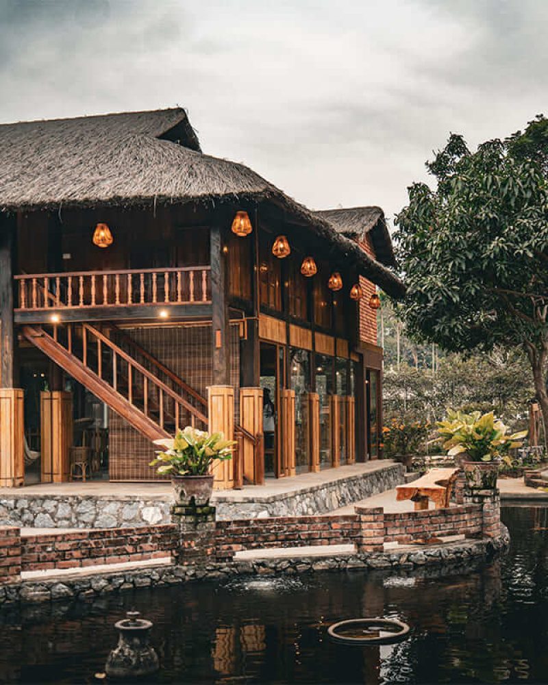 Nhà Hồng (2)